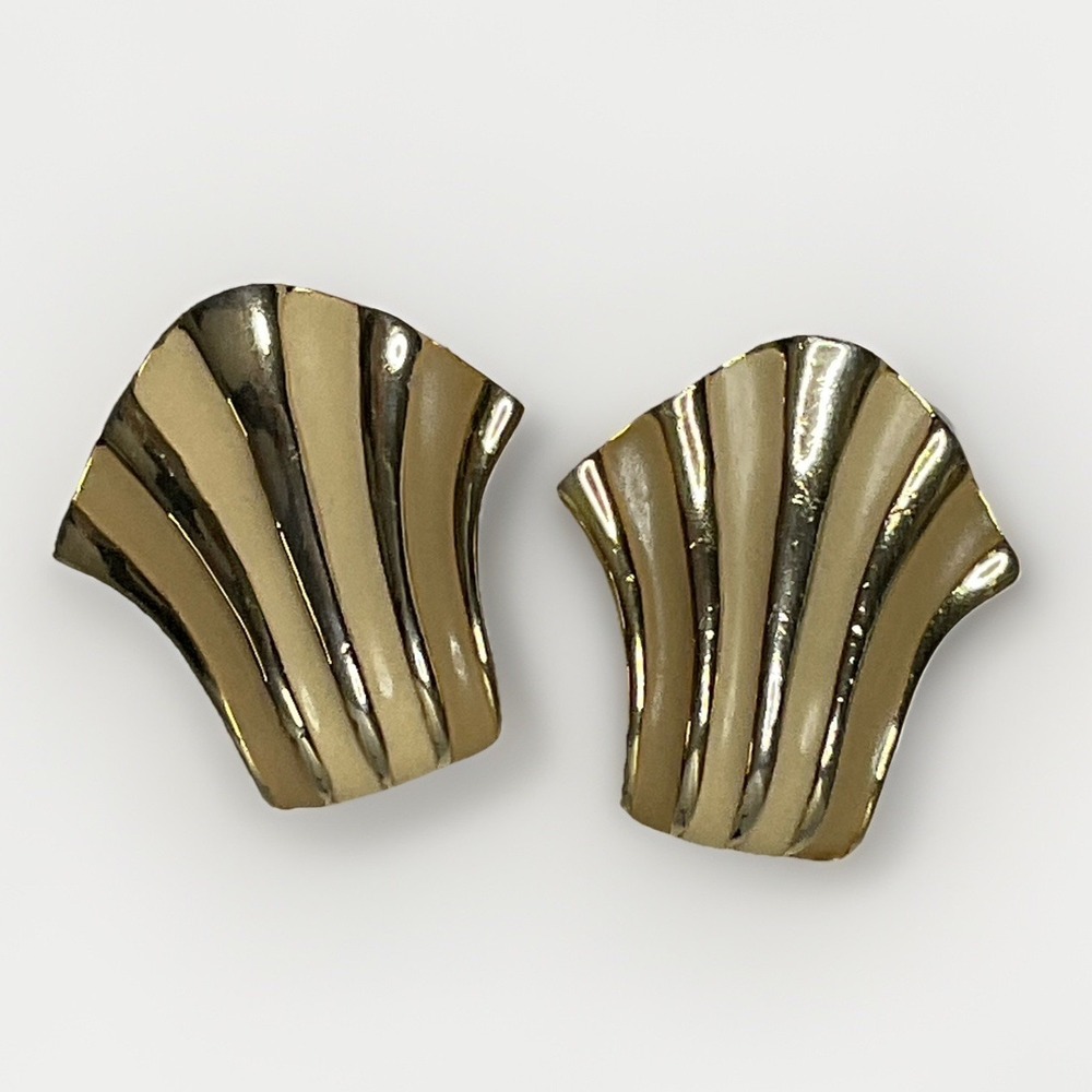 Alexis Kirk Clip On Earrings Gold Tone Ivory Enamel Sculptural Statement VTG